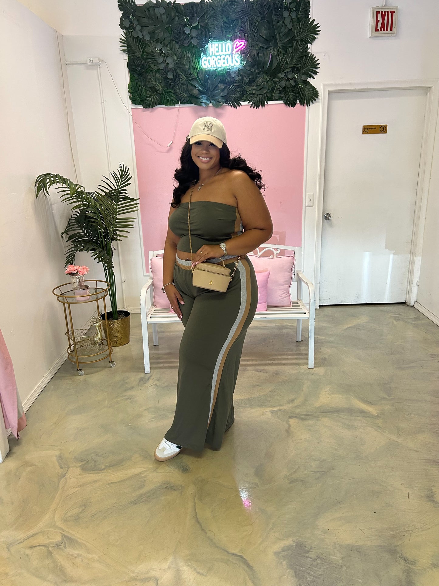 “Just a Vibe” Set