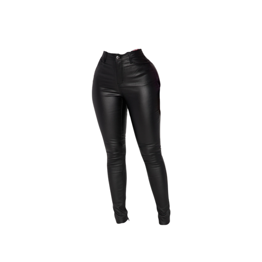 “Giving Body” Pants